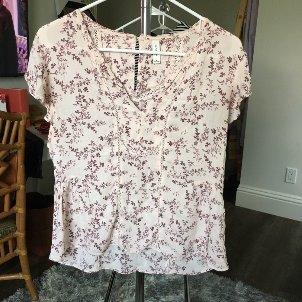Gentle Fawn delicate pretty blouse